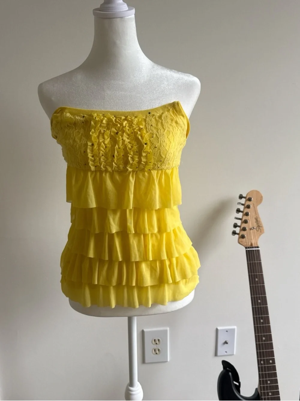 Yellow Ruffled Tank Top - Picture 6 of 6